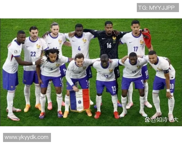 20世纪足球13号球星的传奇与荣耀:从贝利到齐达内的风采演绎