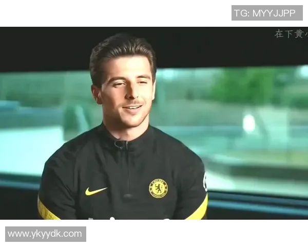 盘点足坛巨星经典专属动作演绎绿茵场上的独特魅力